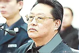 马德，一名将官职与金钱挂钩的市委书记，还贪恋“多人游戏”！图片