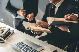 越来越多地铁“正式工”辞职，不仅仅因为工资低，过来人说出内情图片