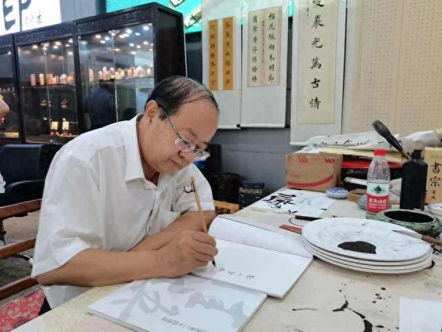 甯 青：驰马魏晋 只为绝尘