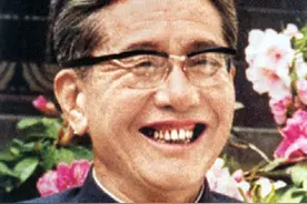 1983年乔冠华去世，妻子守寡25年，却不愿意答应丈夫合葬的遗愿图片