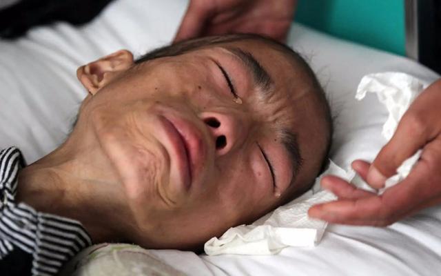癌症一般都是治死的?假如得了癌症后不治疗,身体会怎么样呢?