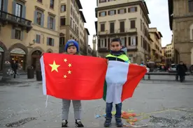 80后妈妈带儿子旅行60国，用旅行陪伴孩子成长图片