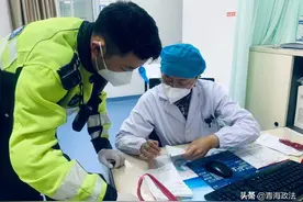 争分夺秒！西宁交警接力传送“救命药”图片
