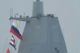 俄军到访中国后，上海船厂有大动静，40艘军舰等待处理，或要买单图片