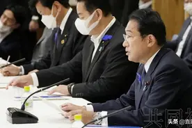 日本参议员54%赞成把自卫队写入宪法图片