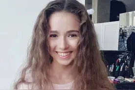 K宝获400万顶级奖励后，携亲朋露面，走出禁药阴影，成本国巨星图片