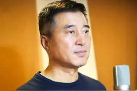 “从红极一时到被封杀”的6位歌手，花样作死，没有一个值得同情图片