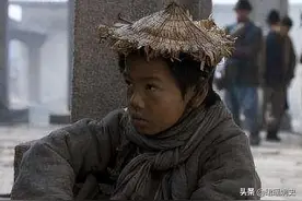 皇帝让一个8岁乞丐认自己当爹，乞丐为了报恩，收复了云南图片