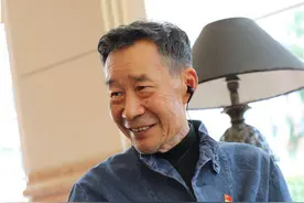 68岁的李雪健被观众群嘲，是整个娱乐圈的悲哀”图片