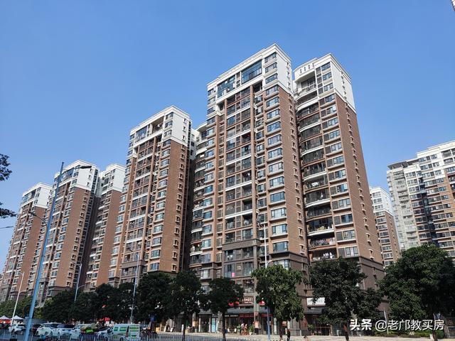快来看看天河v.s白云交界，差距巨大的三不管地段我劝你别买