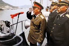 1986年美海军首次访华挑衅中国，我们当场撤走仪仗队，结果怎样？图片