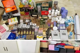 网瘾父母，在直播间疯狂剁手图片