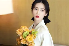 身上有这3个特征的人，属于天生“衣架子”，占一个都会好看很多图片