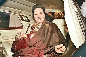 赌王二太蓝琼缨病逝，她是四房太太中的最大赢家？图片