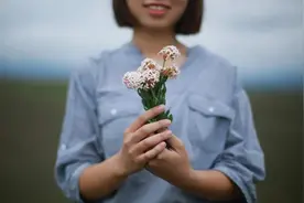 真正有智慧的人：利让三寸、话留三尺、处事三丈图片