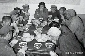 有人说六七十年代吃不饱是造谣的，难道那时候地里不种庄稼吗？图片