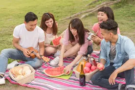 男孩子的快乐，就是这么简单图片