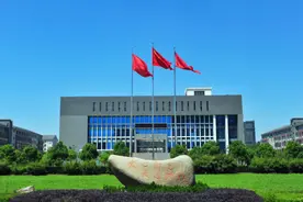 安徽两所本科院校招生断档，缺额总人数1156，果然是“难兄难弟”图片