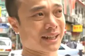亿万富翁体验街头流浪汉的生活，第一天就哭着说挣点钱太难图片