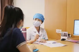 因宫颈机能不全孕24周双胎面临早产 专家实施手术保胎破难题图片