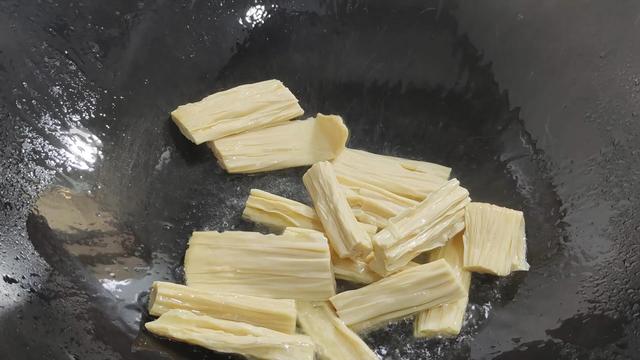 鐒栫緤鑲夛紝璁颁綇涓嶈鐩存帴鐐栵紝涓夋斁涓変笉鏀撅紝骞夸笢缇婅倝鐓茬殑鍋氭硶涓嶈叆涓嶈喕