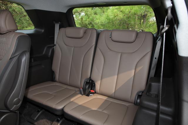 新车｜定名胜达旅行家，可选5/6/7座，北京现代胜达亮相成都车展