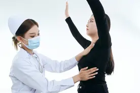 5个典型的乳腺癌体征，出现即有可能已是乳腺癌症中期和晚期图片