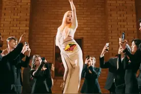 打码都挡不住的美，韩娱女团辛辣到极点，网友：看得一身鸡皮疙瘩图片