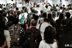 来香港千万别做这些事，分分钟罚款5000图片