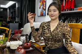 笑不活了！劳斯莱斯车主发声后多人不想努力，网友的评论笑死我了图片