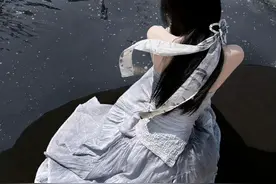 不开心时发朋友圈的文案，很丧很高级的情绪文案图片