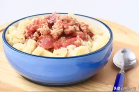 百吃不腻的孩子都爱的早餐“意式通心粉”，万能的番茄肉酱味道足图片