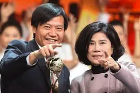 格力语音解锁手机专利公布！董明珠：会坚持做手机，太容易了图片