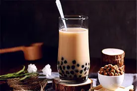 奶茶不用买，自己在家几步就能做出来，花钱少又好喝图片