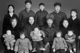人过七十才知道，兄弟姐妹这份感情，自己可以诋毁但不容他人置喙图片