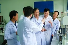 西南石油大学——明德笃志 博学创新图片