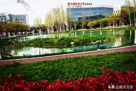 三十春秋风雨著，万般拼搏画图开——蒙建华原创诗词十首图片