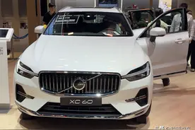 豪车太内卷了！一口气降至25.5万，配2.0T四驱+8AT，XC60买吗？图片