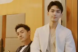 从小抱到大！终于轮到吴磊公主抱胡歌！回应越来越像的理由网狂赞图片