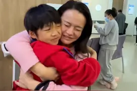 邹市明夫妇回应图片