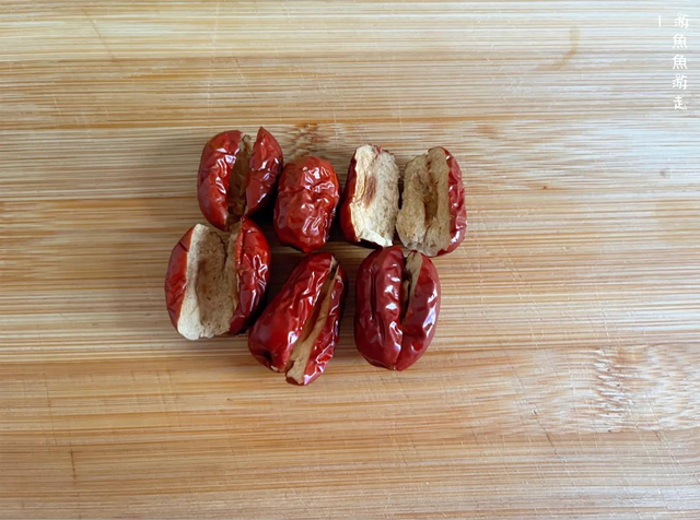 孕妇如何炖花胶 2026年孕妇如何炖花胶汤