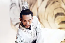 传统书画，有3种不适合挂在家中如果挂了，还是取下来吧图片