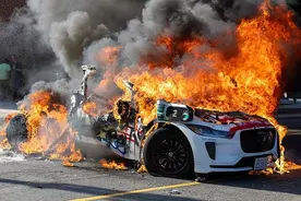 特朗普：如果我是白宫边境事务主管 我会逮捕加州州长图片