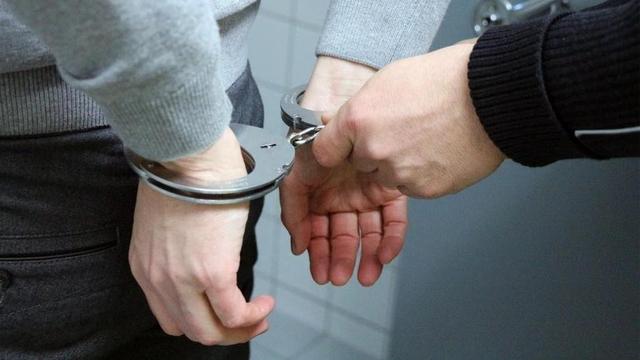 福建一35岁男子和丈母娘上床，干柴烈火一夜后直呼：比妻子好多了