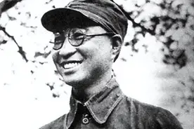 1975年，黄维特赦出狱，收到陈赓大将生前来信，看完之后撕个粉碎图片