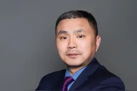 法院二审判给我的房子还没过户，被前夫的现任丈母娘低价买下，他们的买卖合同是否有效？图片