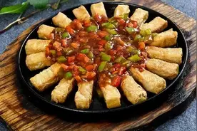 臭豆腐，各美其美的灵魂美食图片