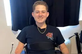 被叉车腰斩的男子奇迹般幸存：“哪怕只剩一颗头，也请救救我”图片