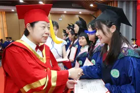 “论文不错，发到意林吧”，导师回复研究生，反讽语气叫人捧腹图片