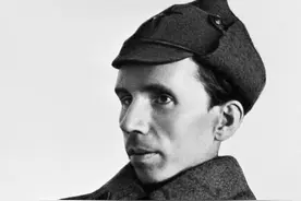 「史典译章」苏联小说《钢铁是怎样炼成的》的作者图片